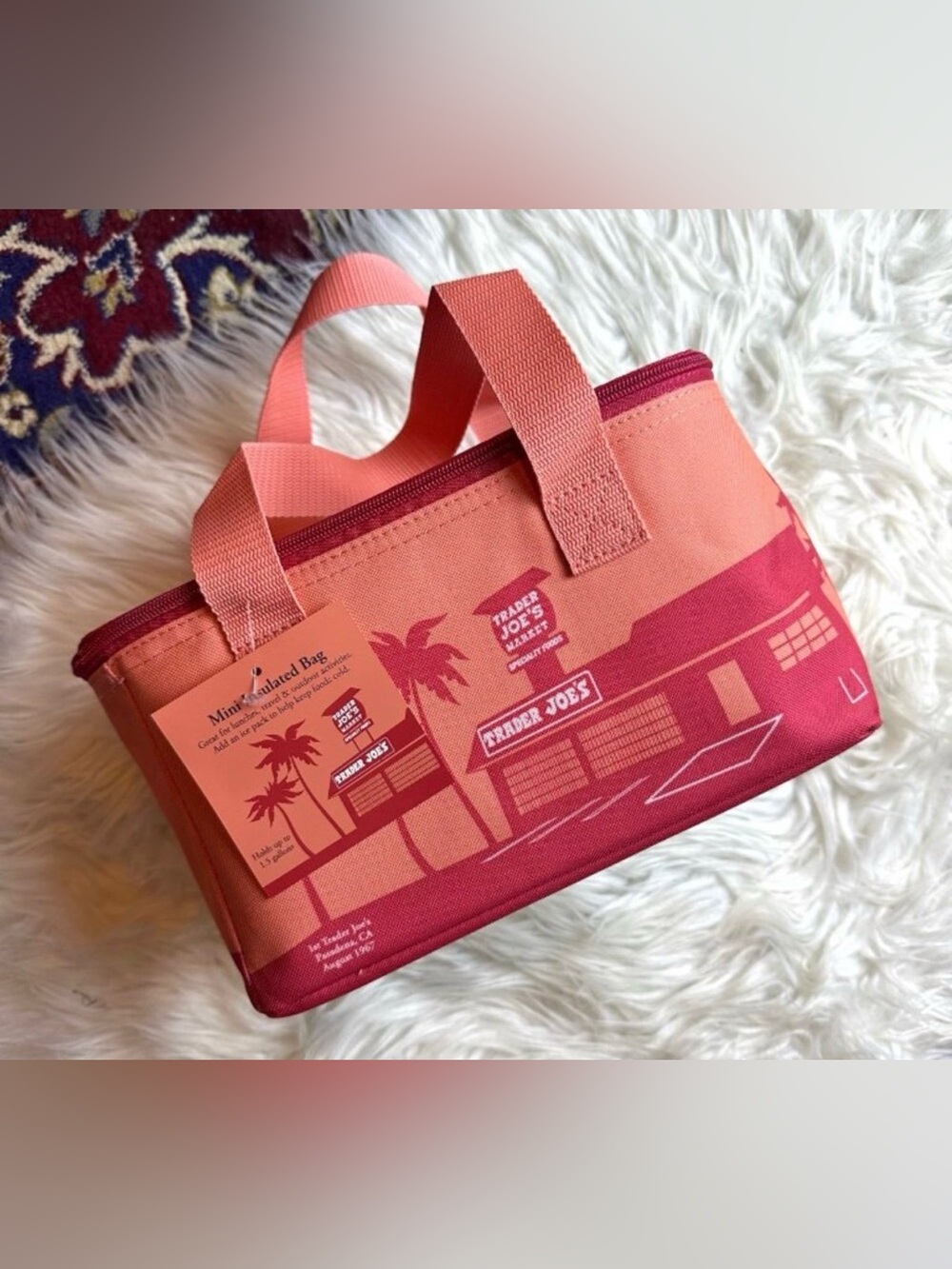 NWT Trader Joe's Mini Insulated Bag Peach Limited Edition Cooler Tote